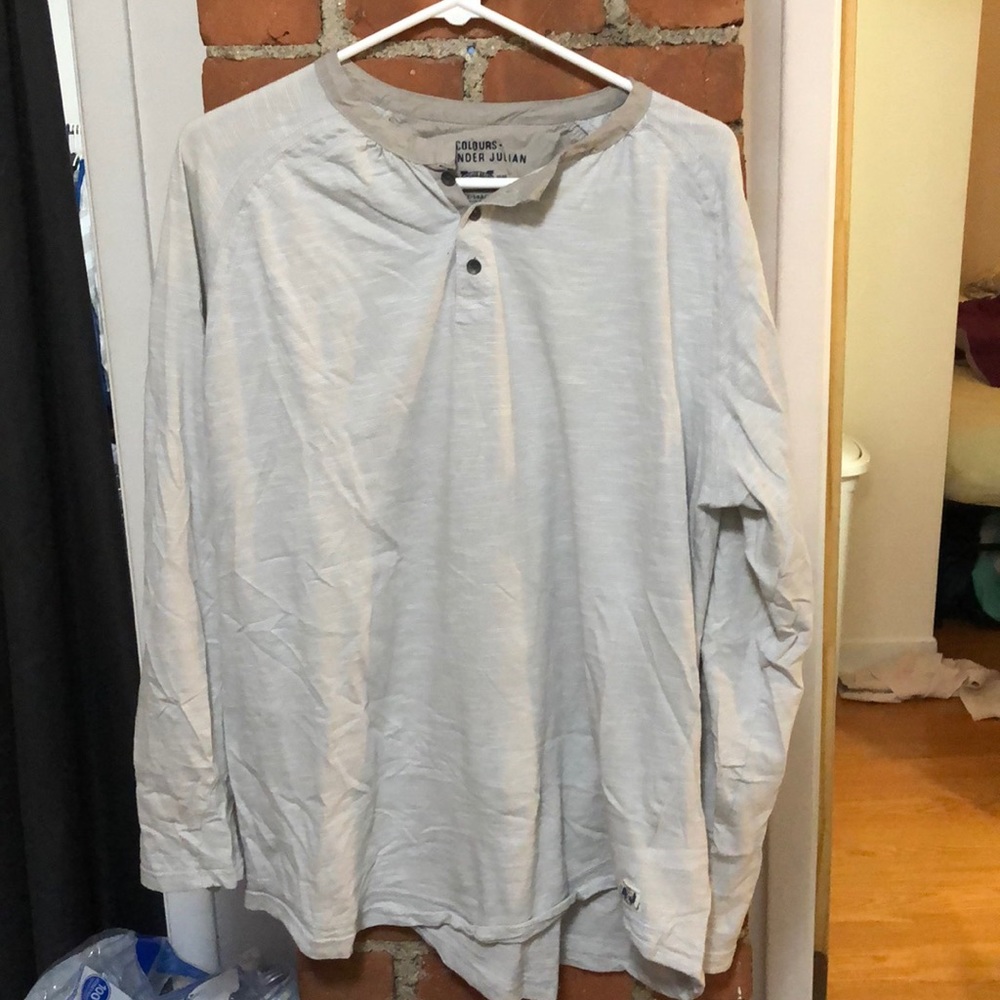 XL Alexander Julian Long Sleeve T Shirt